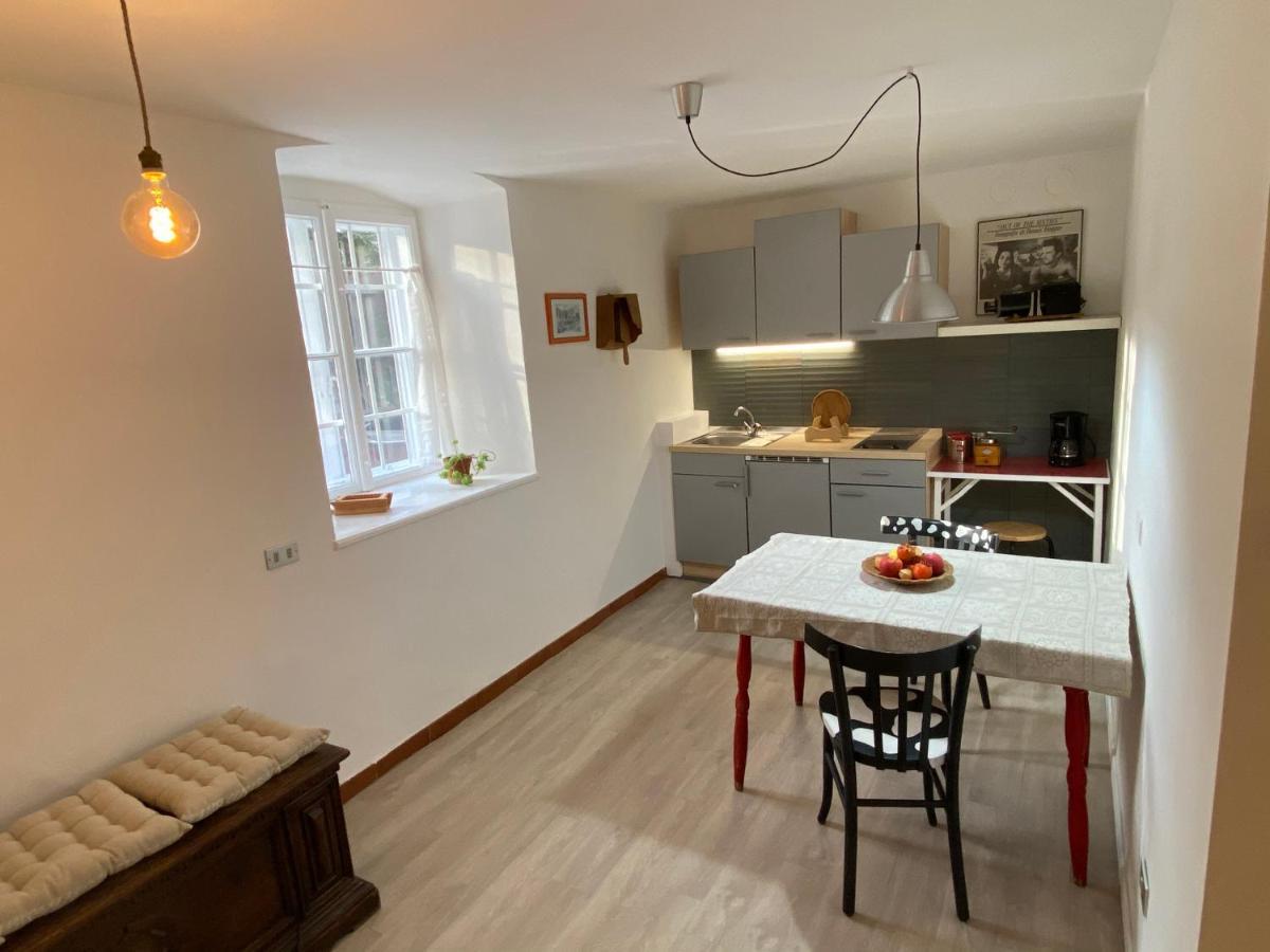 Cozy Apartment In A Historic Villa Merano Exteriör bild